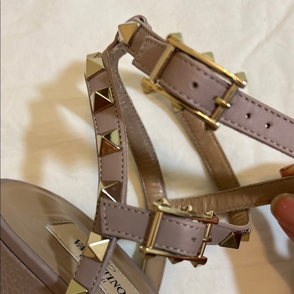 Valentino Women\'s Tan Strappy Heels